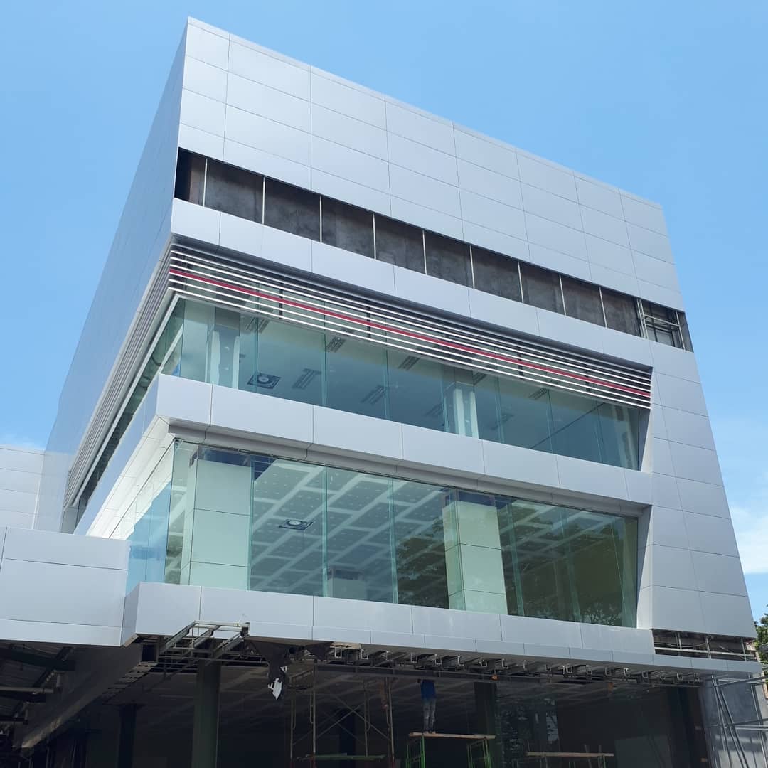 Showroom Honda KMG Manado